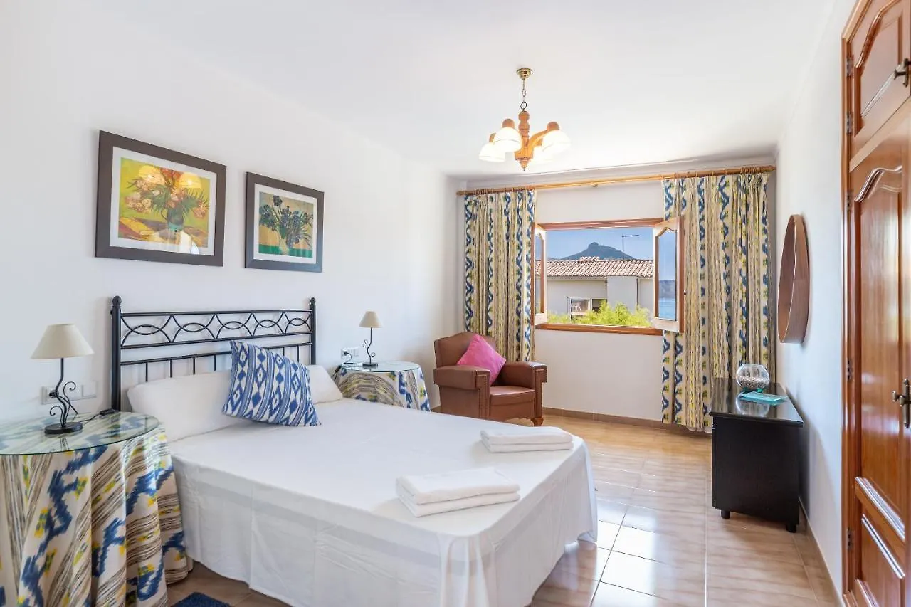 Front Line Beach House Up To 6 Guests In Mallorca Son Serra de Marina Spanien